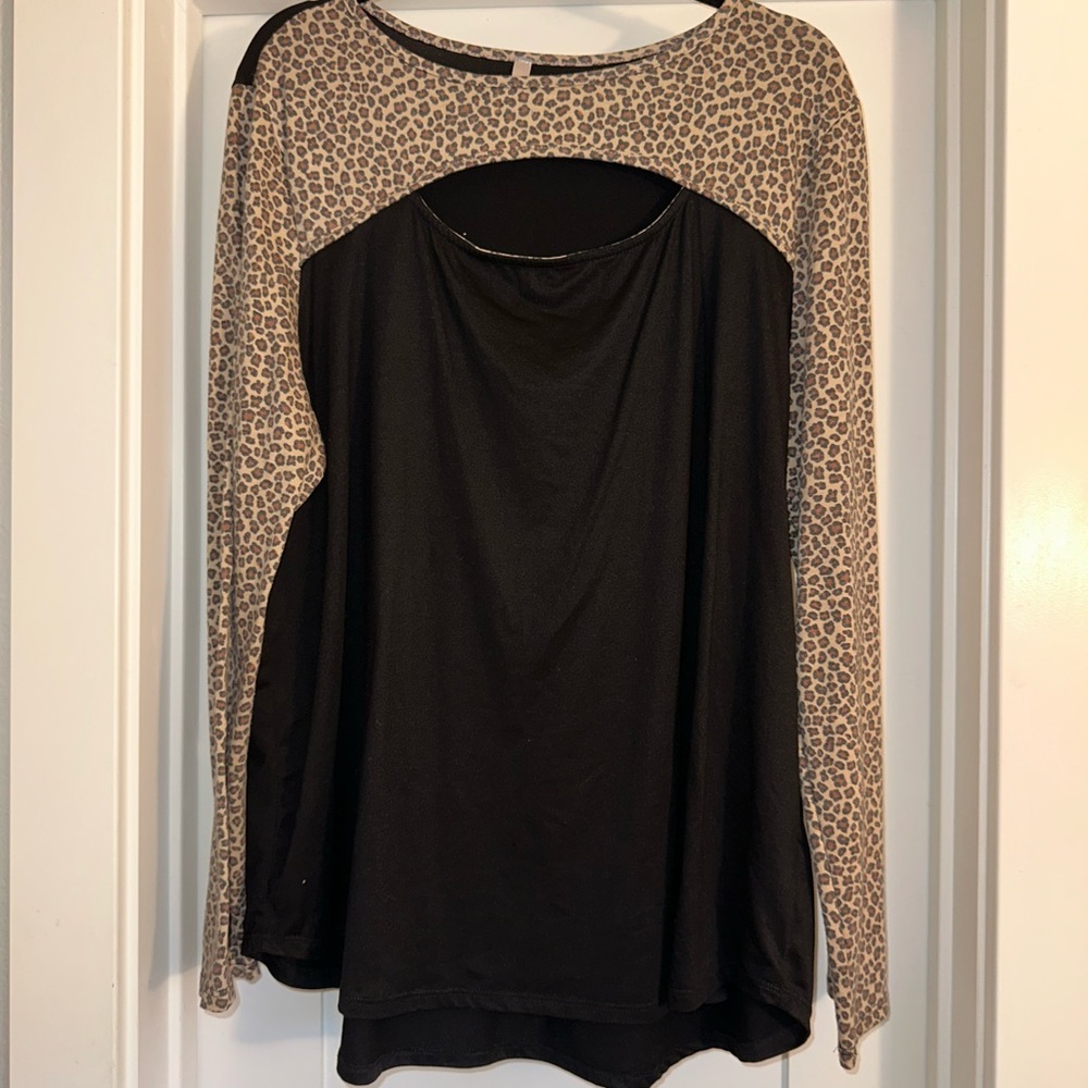 Leopard Print cut out Women's Top